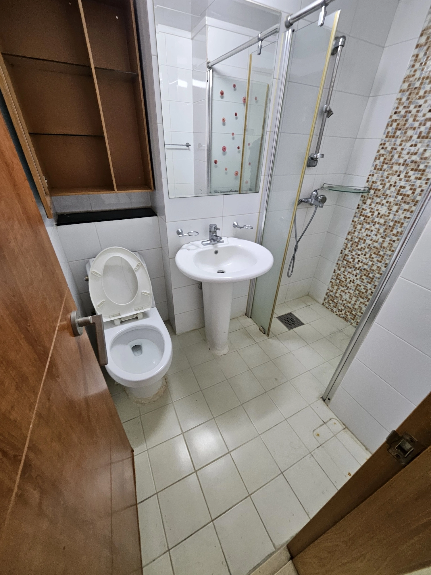 정리 후 - 화장실